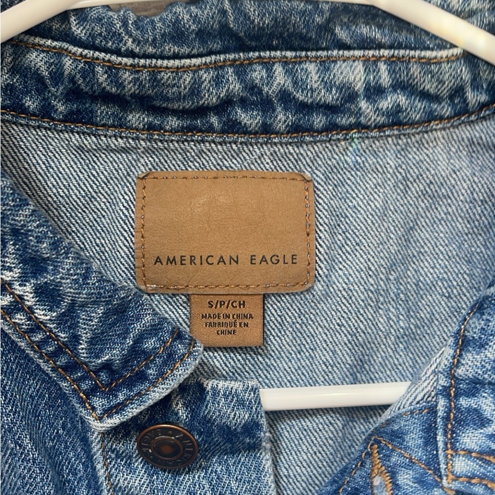 American eagle jean jacket - Picture 2 of 3